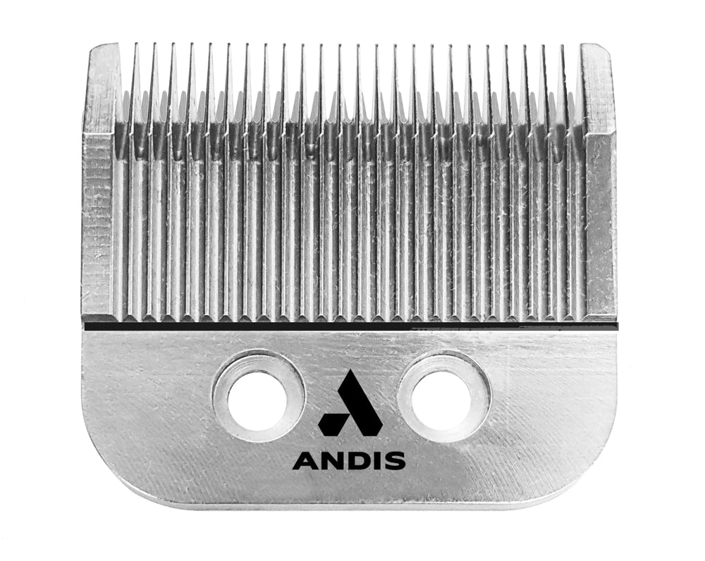 Andis 01513 front view showing blade profile and fit, ensuring precise fades