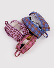 BAGGU close-up of recycled ripstop nylon and zipper, durable easy-clean benefit