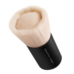 bareMinerals close-up of synthetic fibers demonstrating softness and even pickup