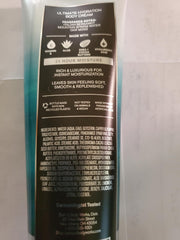 Bath & Body Works Graphite cream texture swatch demonstrating rich, non-greasy hydration.