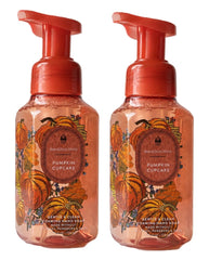 Bath & Body Works bottle front label showing pumpkin cupcake scent and inviting aroma