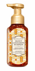 Bath & Body Works Sweet Cinnamon Pumpkin bottle — gentle cleansing with cozy autumn scent
