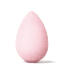 beautyblender front packaging showing product and quick benefit