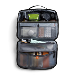 Bellroy close-up of transparent duo pockets showing visible contents for fast selection