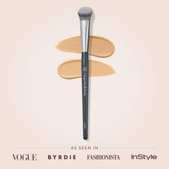 BK BEAUTY A506 bristle close-up highlights soft vegan fibers for smooth blending