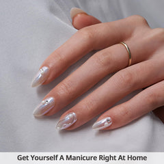 BTArtbox close-up of nail tip texture showing thin 0.4mm natural profile