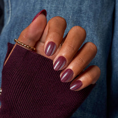 Close-up of BTArtbox oval nail shape highlighting natural cuticle fit