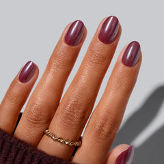 BTArtbox front packaging showing red extra short oval nails and kit benefits