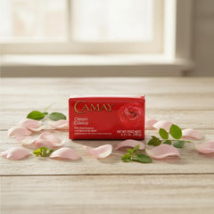 Camay classic single bar with creamy lather for soft skin benefit