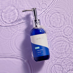 Capri Blue volcano label close-up showing fragrance name and clean design