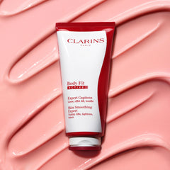CLARINS product on thigh area illustrating targeted contouring application