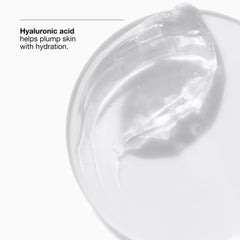 Open Clinique hydrating jelly jar showing clear gel and non-sticky application benefit