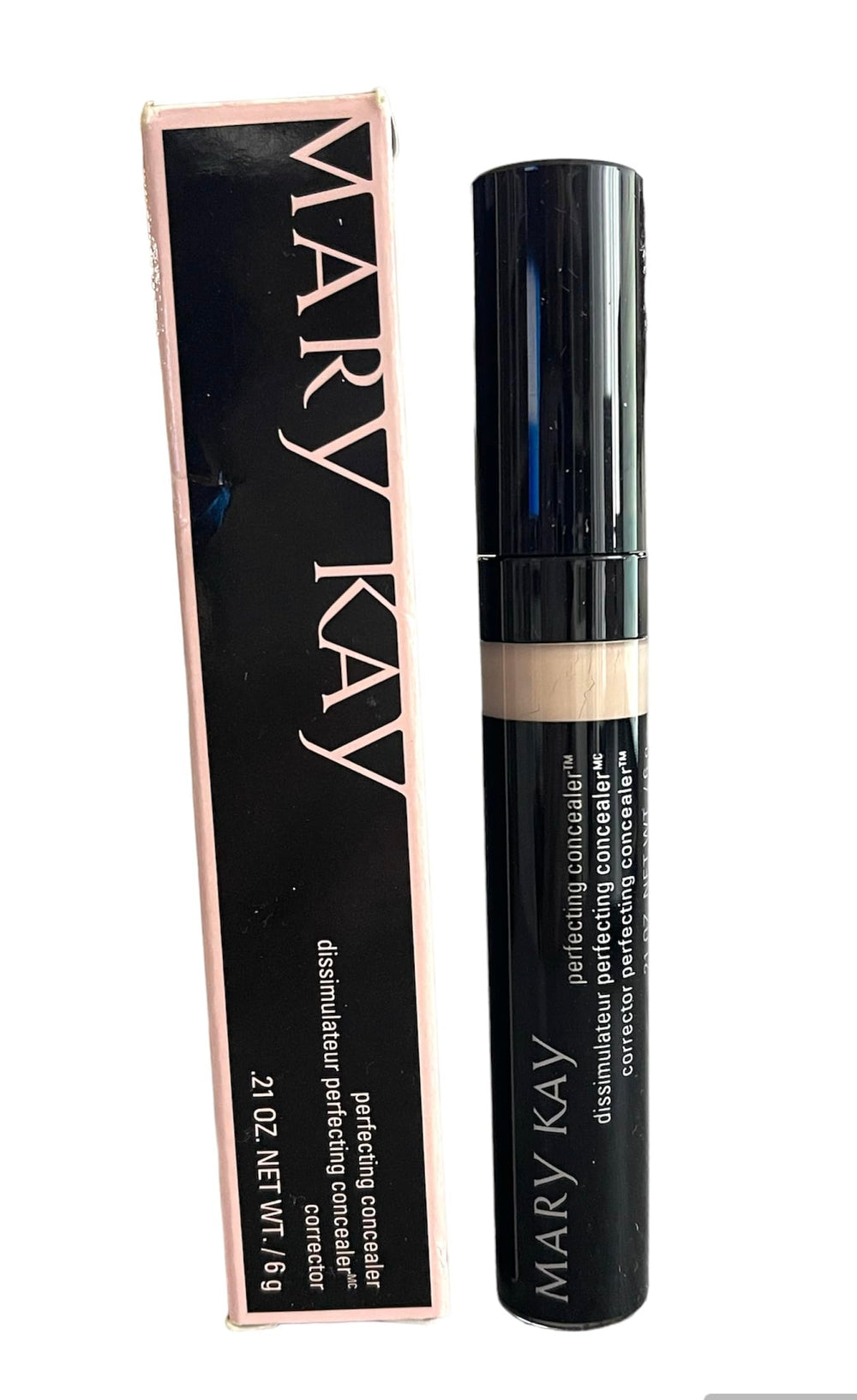 CLNXMT Mary Kay concealer front tube showing label and precise applicator for clean coverage