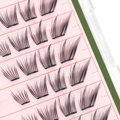 CORINGCO front packaging showing ready-to-wear lashes and benefits