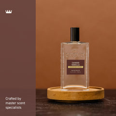 Cremo bottle spraying mist to demonstrate fine spray and even fragrance distribution