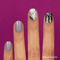Dashing Diva Natural Wonder strip close-up highlighting glossy finish