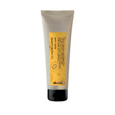Davines bottle front pump showing easy-dispense and controlled application benefit