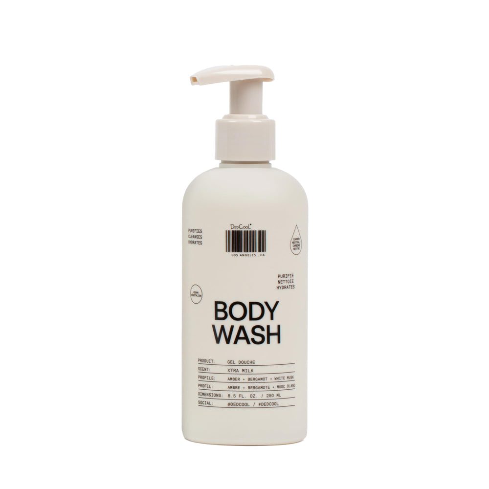 DedCool bottle front view showing label and volume, clean design benefit