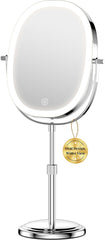 DeLanges front view of mirror showing lights and full-face benefit
