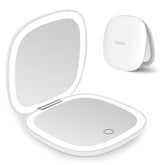 deweisn front closed compact mirror showing sleek white finish and portability