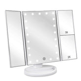 deweisn front view showing LEDs and stable base for clear makeup application
