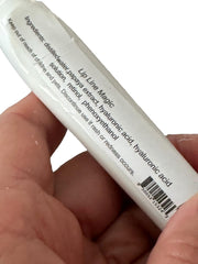 Diva Stuff applied under makeup demonstrating smooth layering benefit