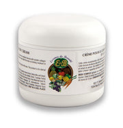E de B front jar showing label and packaging, communicates luxury hydration