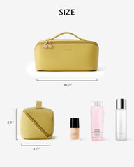 EACHY PU leather texture detail for easy-clean and water-resistant benefit