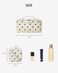 EACHY waterproof lining detail protecting toiletries from leaks