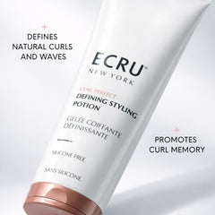 Ecru New York close-up of cream texture for lightweight control