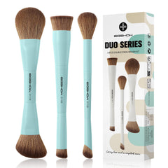 EIGSHOW cyan set front packaging showing compact travel-ready brushes
