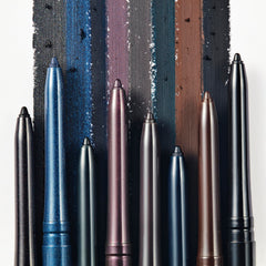 Estée Lauder pencil used to create a smoky eye demonstrating long-wear color benefit