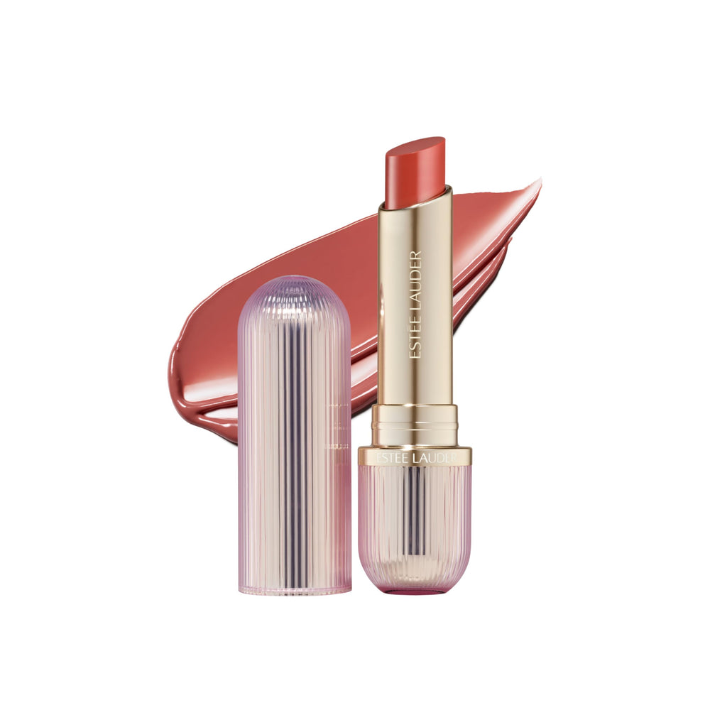 Estée Lauder front packaging showing product branding and elegant design benefit: recognizability
