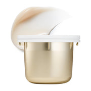 Estée Lauder front jar showing premium packaging and clear product identity for gifting