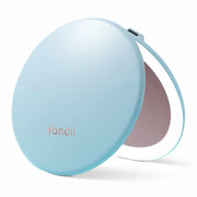 Fancii Taylor front open view showing clear reflection and portability