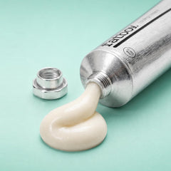 Fatboy Hair cream-gel texture close-up demonstrating lightweight, non-flaky finish