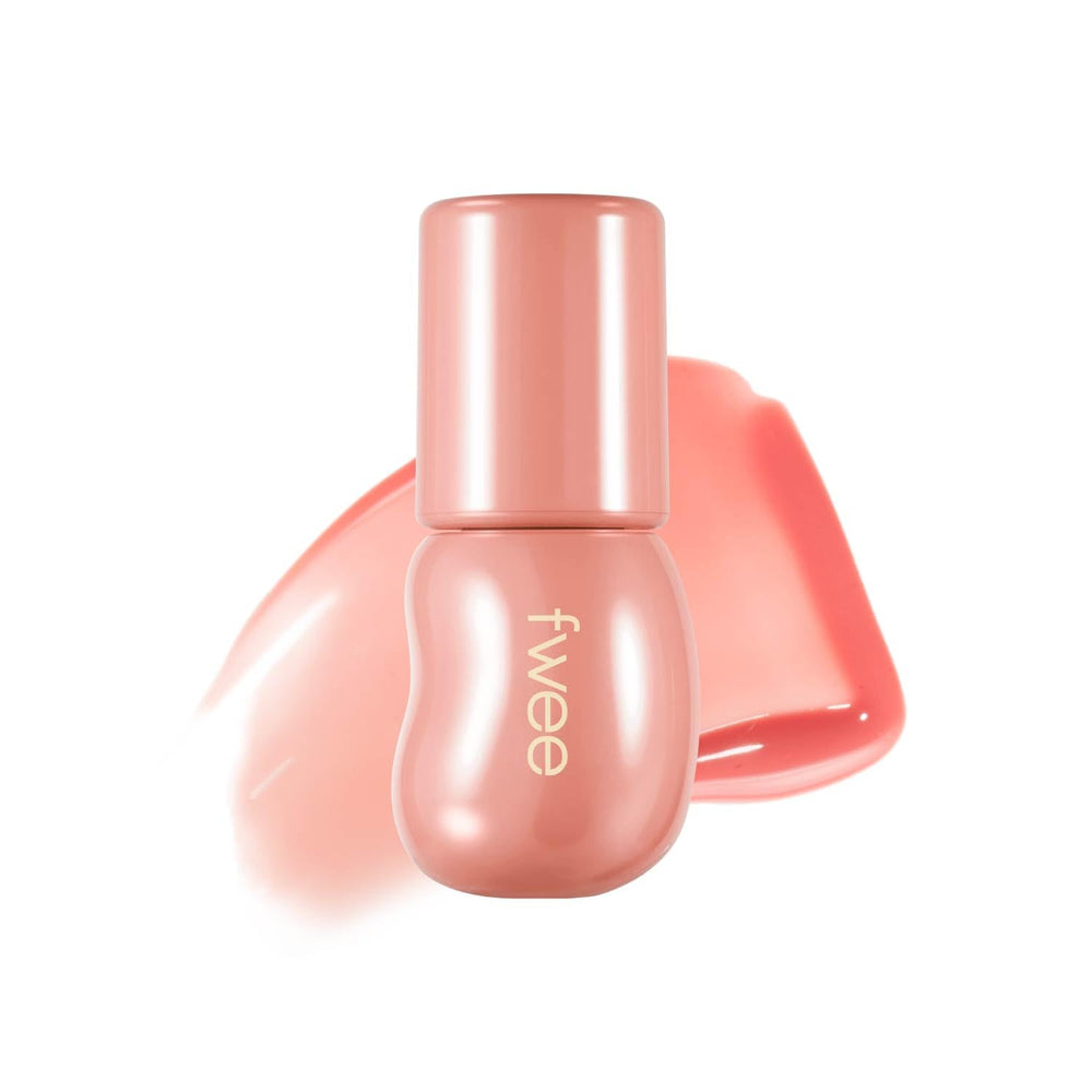 fwee front packaging showing tube and rich vanilla gloss shine
