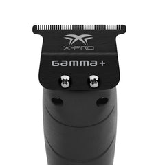 GAMMA+ blade in use trimming bulk hair quickly and smoothly with no pulling