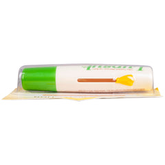 HATOLDLIY Lypsyl applied outdoors demonstrating cooling mint relief and wind protection