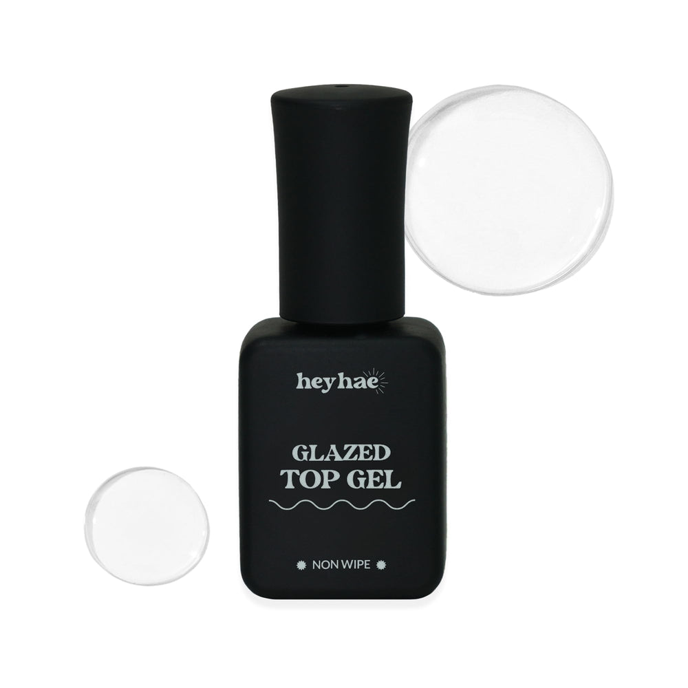 heyhae front bottle view showing label and convenient 0.23 fl oz size for travel