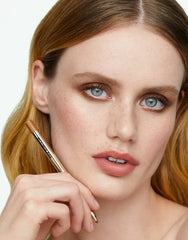 HOURGLASS gel texture swatch showing creamy shimmer formula for smooth glide benefit