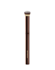 HOURGLASS front view of concealer brush showing sleek design and benefit precision