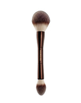 HOURGLASS Veil Brush front view showing dual-ended design for precise and all-over setting