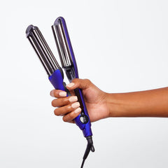 ion waver in use creating uniform S-shaped waves for long-lasting style