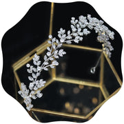 Jorsnovs front view headband showing elegant sparkle and refined silhouette