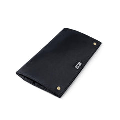 KUSSHI organizer with brushes inserted demonstrating neat separation and protection