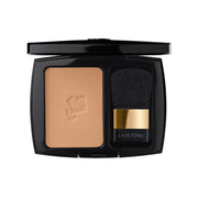 Lancôme compact front view showing 217 Miel Glace shade and sleek packaging for effortless application