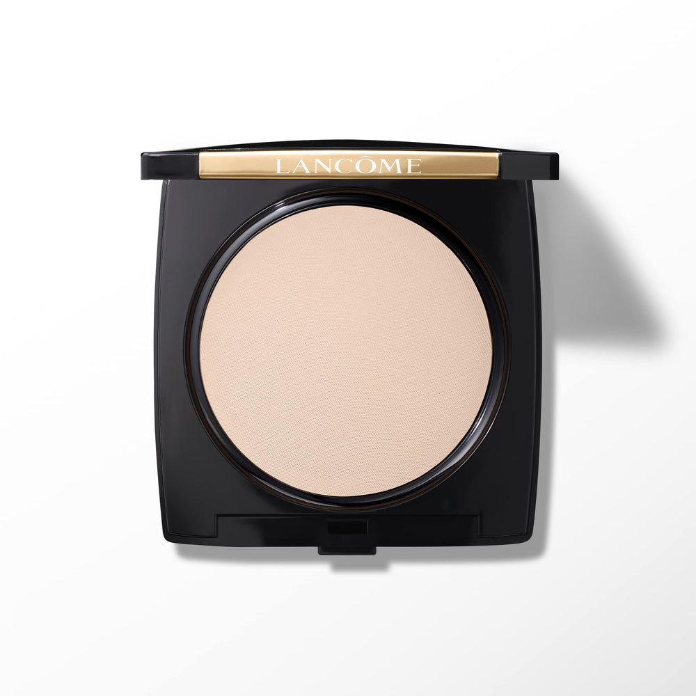 Lancôme front compact showing Dual Finish case and logo, ideal portable foundation