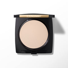 Lancôme front compact showing Dual Finish case and logo, ideal portable foundation