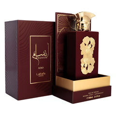 Lattafa Ansaam Gold being sprayed on wrist demonstrating lasting fragrance projection